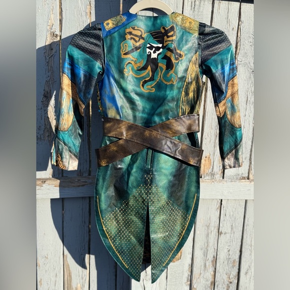 Disney Parks Descendants Uma Costume Girl’s 5/6 Youth Pirate Leather Jacket Belt - Picture 11 of 16